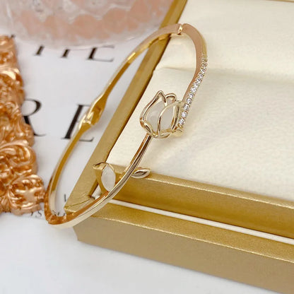 Exquisite Opal Tulip Zircon Bracelet for Women Fashionable Personalized Daily Accessory Party Jewelry Birthday Anniversary Gifts