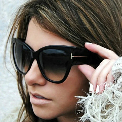 New Brand Sunglasses Women Luxury Designer T Fashion Black Cat Eye Oversized Sunglasses Female Gradient SunGlasses Oculos 2024