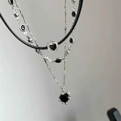 Gothic Y2K Multi Layer Black Peach Heart Pendant Choker Clavicle Chain Necklace For Women Girls Aesthetic Jewelry Accessories