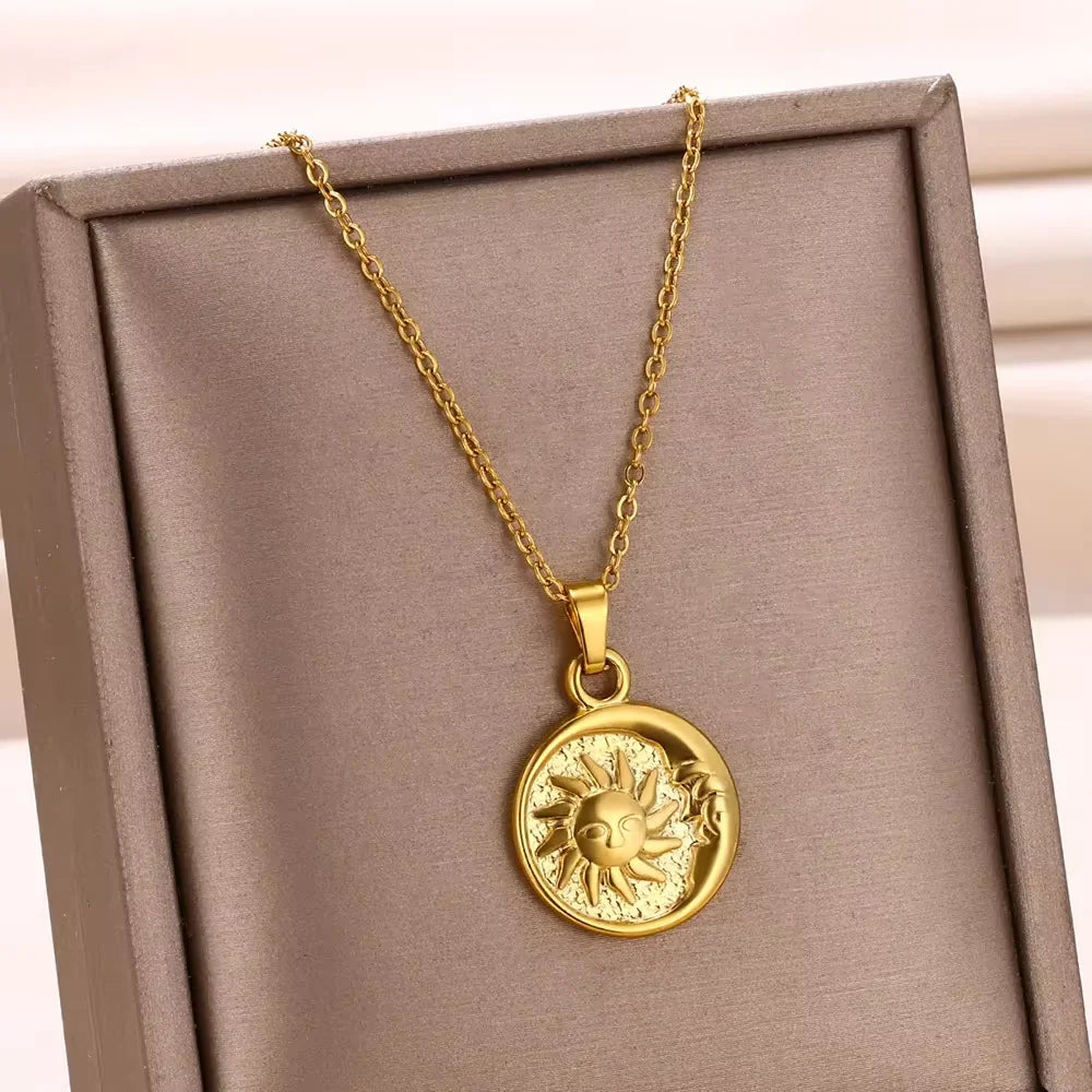 Stainless Steel Geometric Necklace For Women Fashion Sun Sunflower Pendant Clavicle Chain Aesthetic Jewelry Accessories Femme